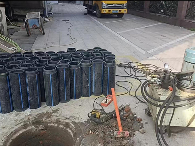 武汉PE置换管厂家 DN315置换管 非开挖管短管置换